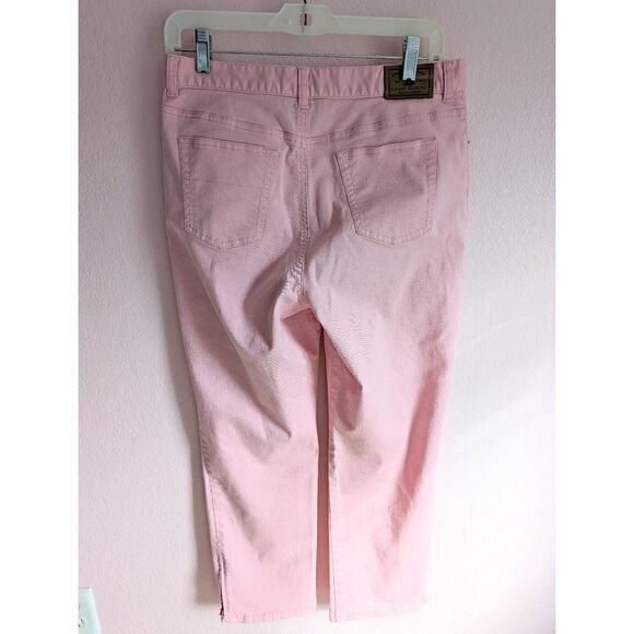 Lauren Jeans Co. Size 8, pink jeans with zipper at ankles - Picture 5 of 6